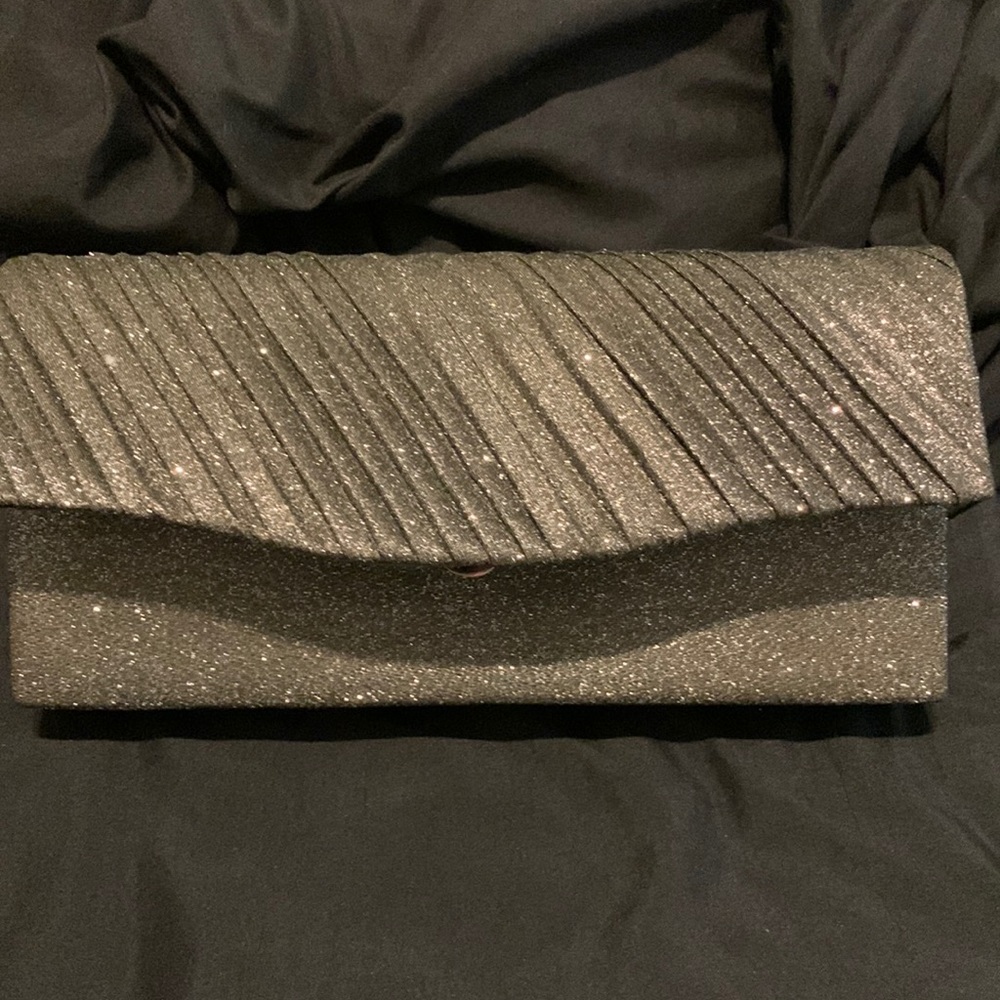 Sparkly Silver Clutch (with strap)